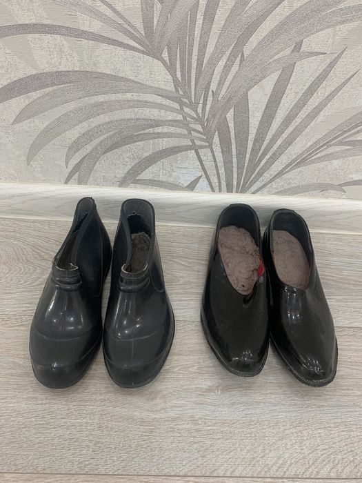 Калоши черные в отличном состоянии