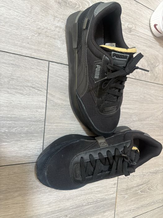 Оригинални обувки