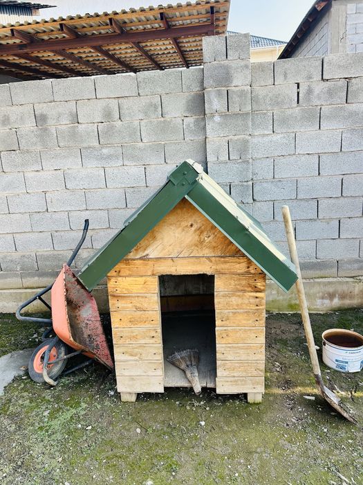 Будка для собаки