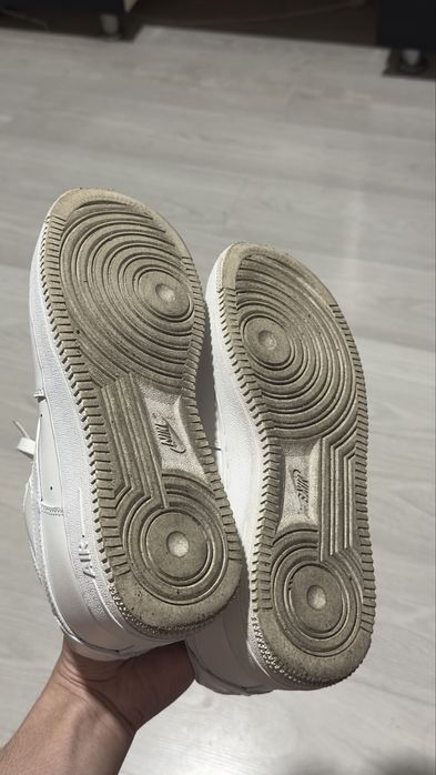 Продам кроссовки Nike Air Force