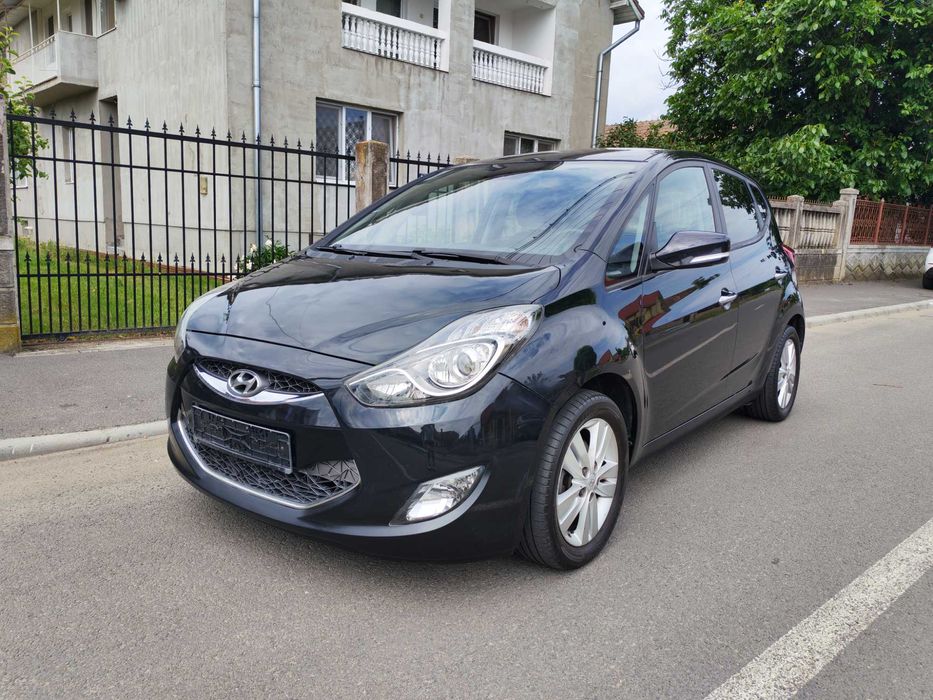 HYUNDAI ix20 2011 — imagine 4