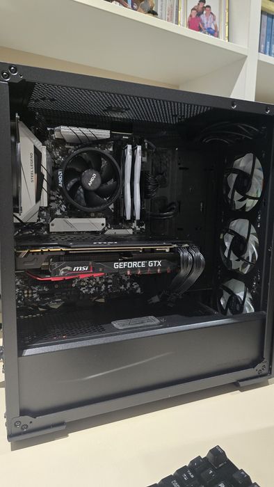Gaming setup: Геймърски компютър + asus tuf 2k 165Hz монитор + Windows 11 Pro + Клавиатурата, мишка и mousepad(RGB)