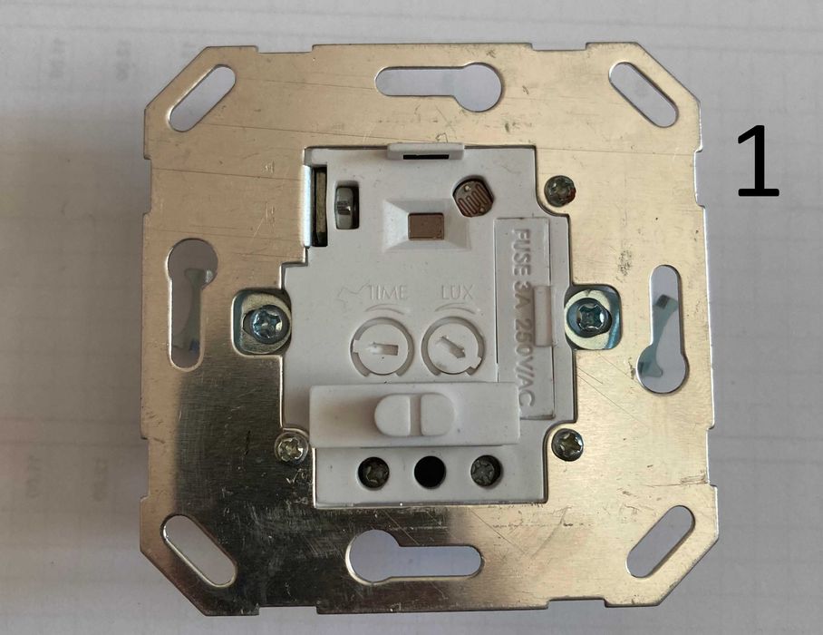 Продавам PIR ключове (сензори за движение) за вграждане