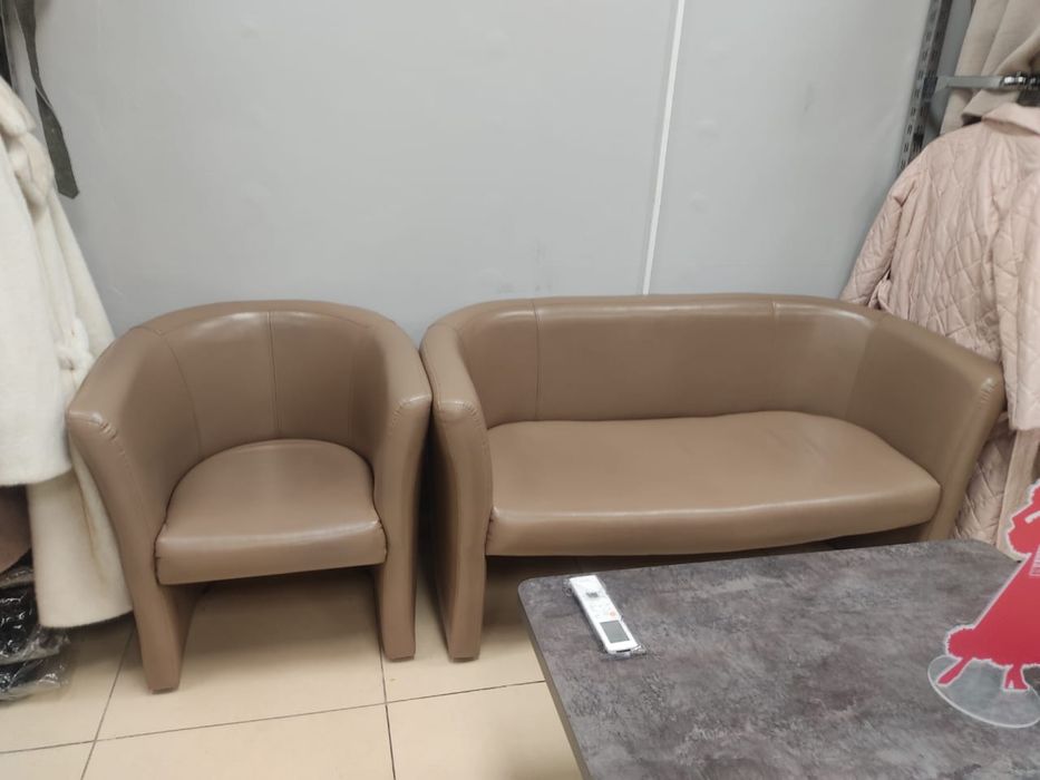 продается диван кресло