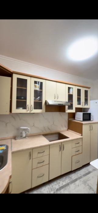 Продам кухню-мебель