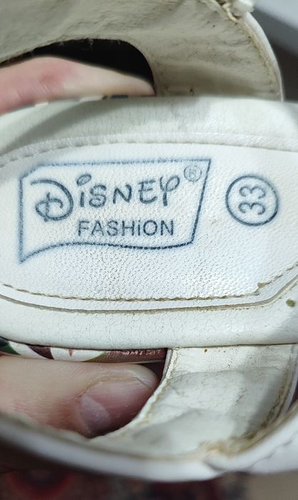 Босоножки 33р Disney