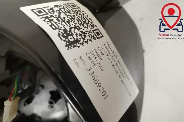 Oglinda Dreapta Originala Cu Lumina Led Si Semnal Land Rover  Range Ro