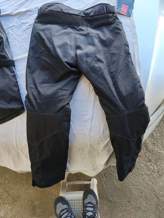 Мъжки и дамски мото екип