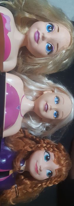 Vand capete de papusa pentru coafat