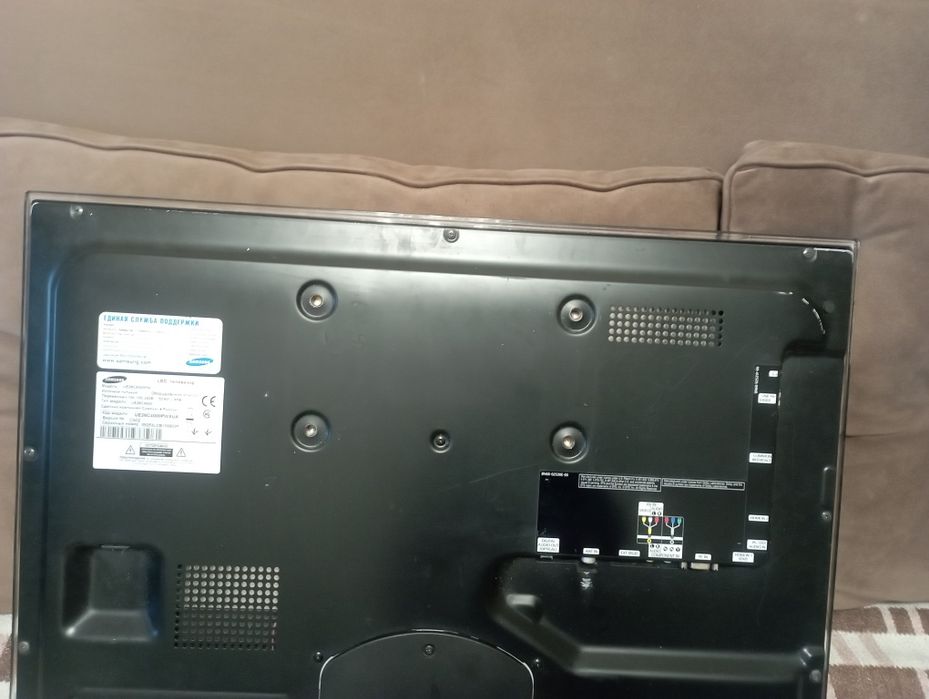 Продам ЛЭД телевизор SAMSUNG