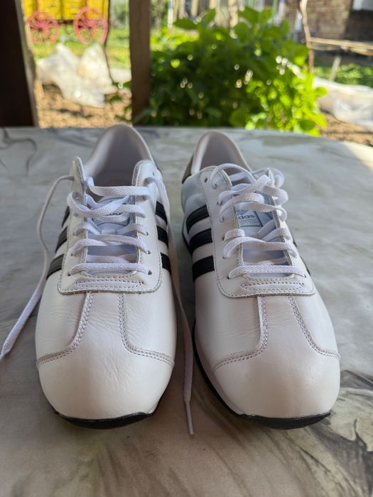 Adidas Country 2