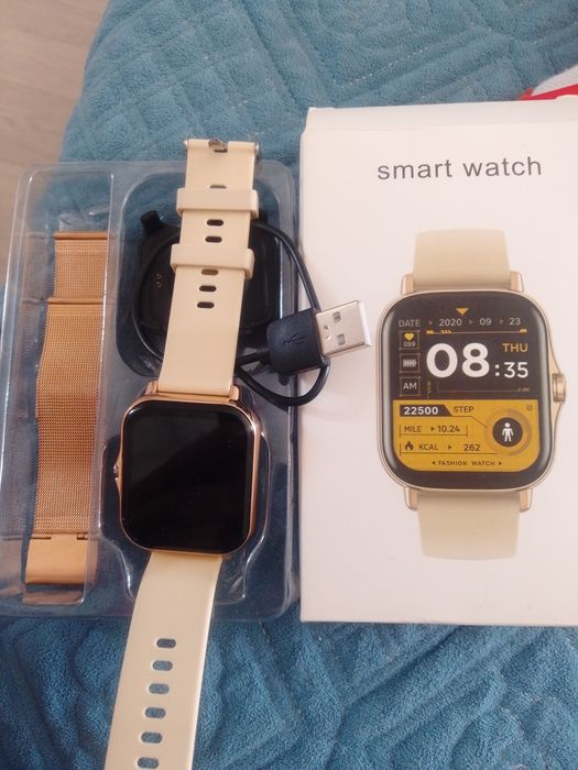 Смарт часы в отличном состоянии