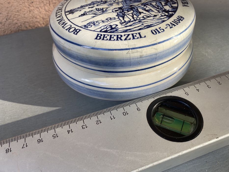 Холандска кутия за бижута с капак на Делфт