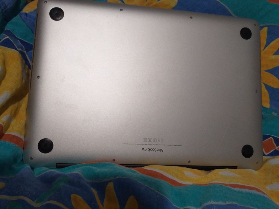 Laptop Apple macBook Pro i5 business