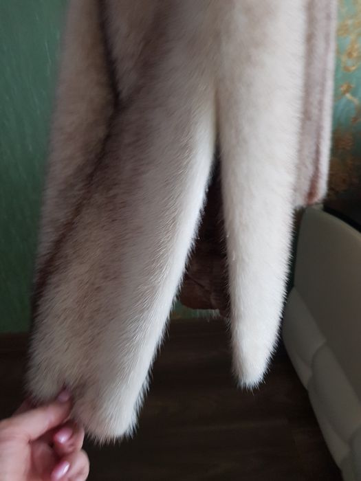 Верхняя одежда ,шуба