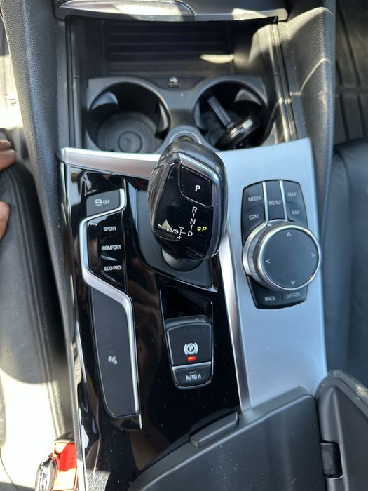 Bmw g30 520d M-pachet/ sport 2018 (aspect  facelift 2022)