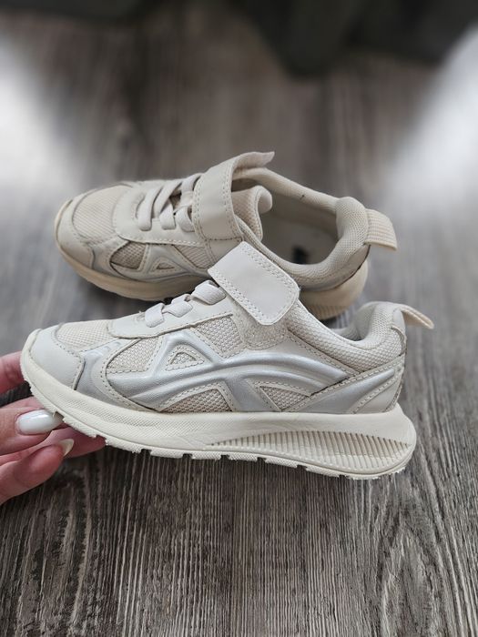 Маратонки H&M 27н.