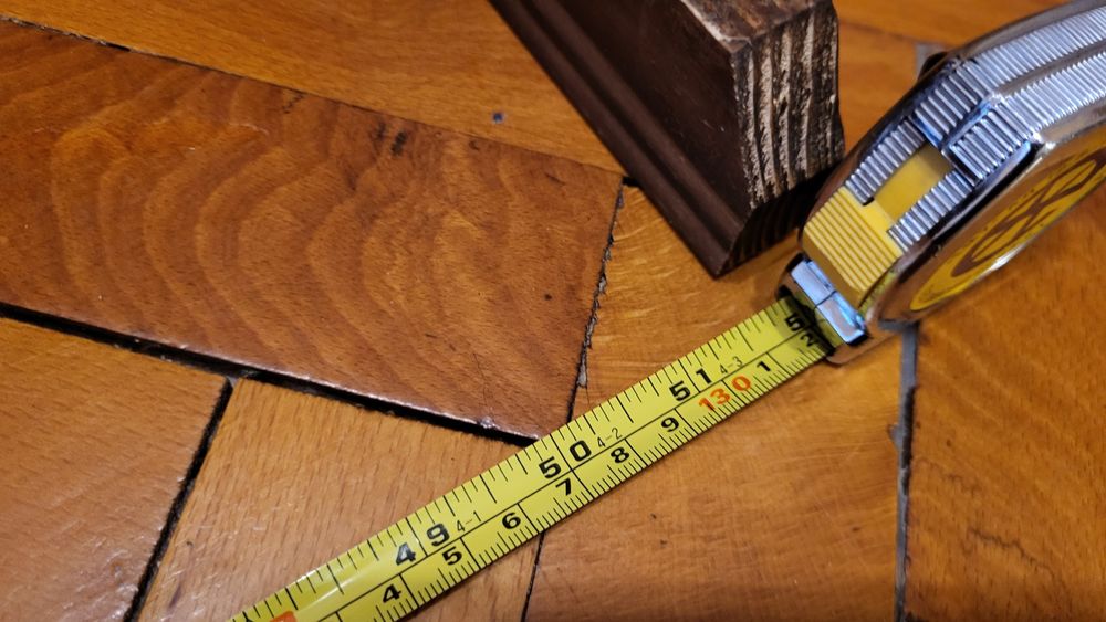 Дървена разтегателна решетка / декоративна преграда — масив, стабилна