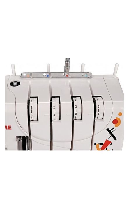 Оверлок Janome ArtStyle 4057 белый