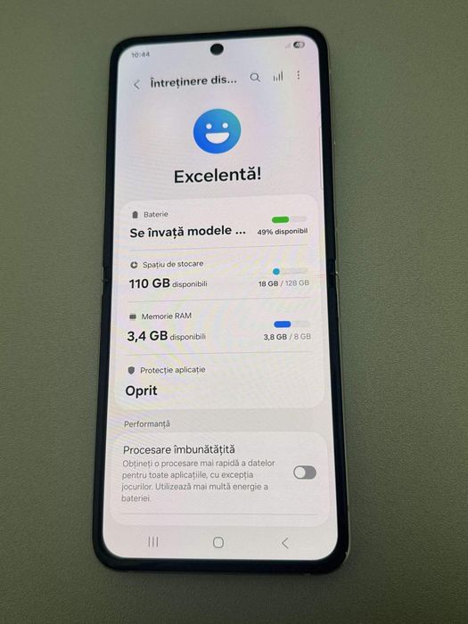 Vând sau schimb Samsung z Filip vamd urgent l