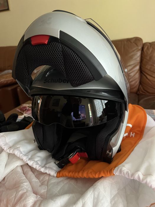 Мото каска Schuberth c3