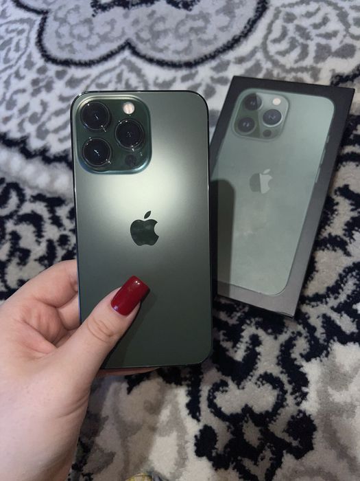 Iphone 13 pro (Alpine Green)