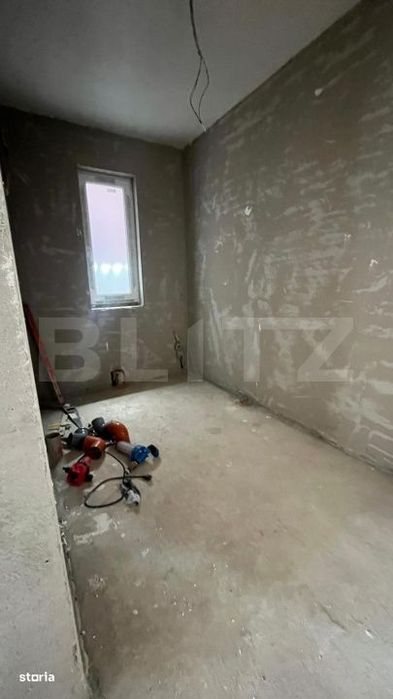 De vanzare casa in Santandrei cu garaj si bucatarie de vara 2 fronturi