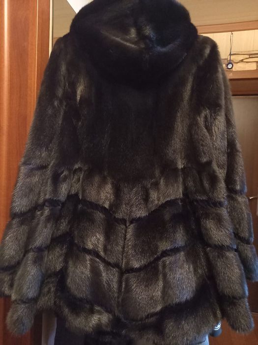 Продам норковую шубу