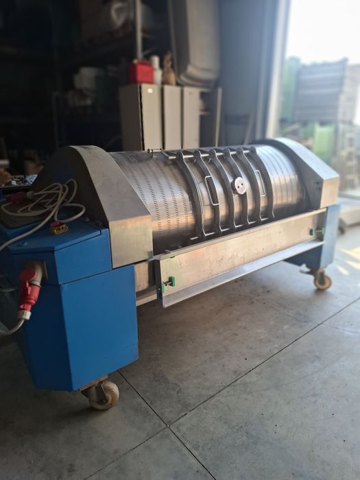 Presa struguri cu aer 800litri