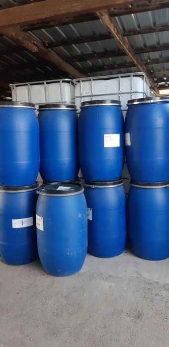 Бочки пластиковые 200 и 220 л