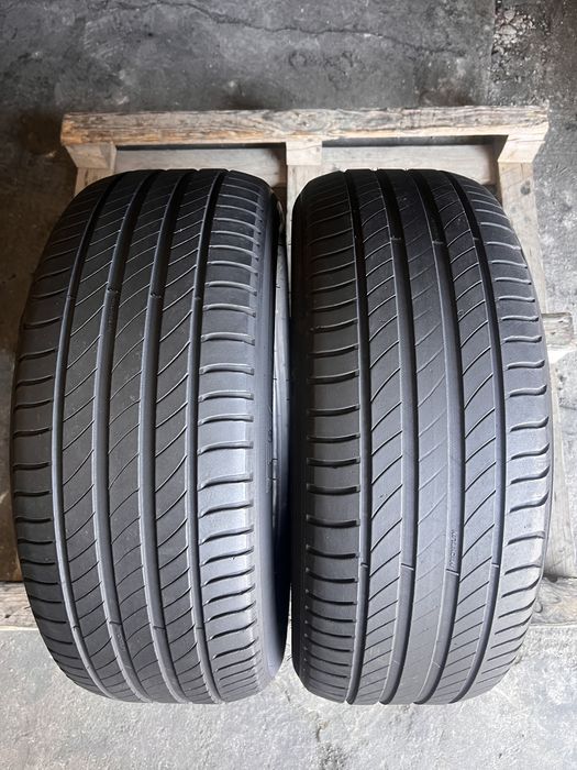 2 anvelope vara 215/55/16 , Michelin !