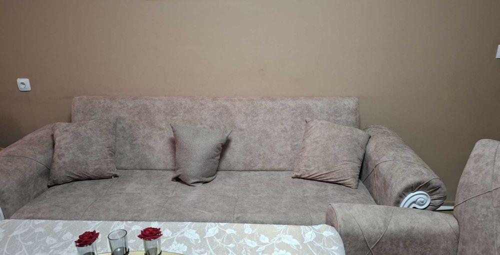 Мека мебел Холова