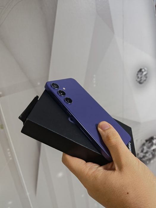 Samsung S24 128GB Că Nou Fullbox totul original liber retea