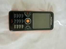 Телефон СОНИ ериксон