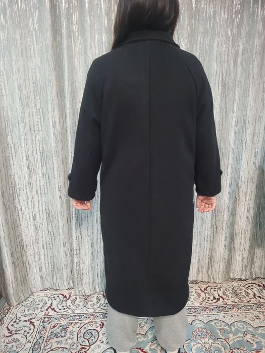 Продам весна ,осень польто.