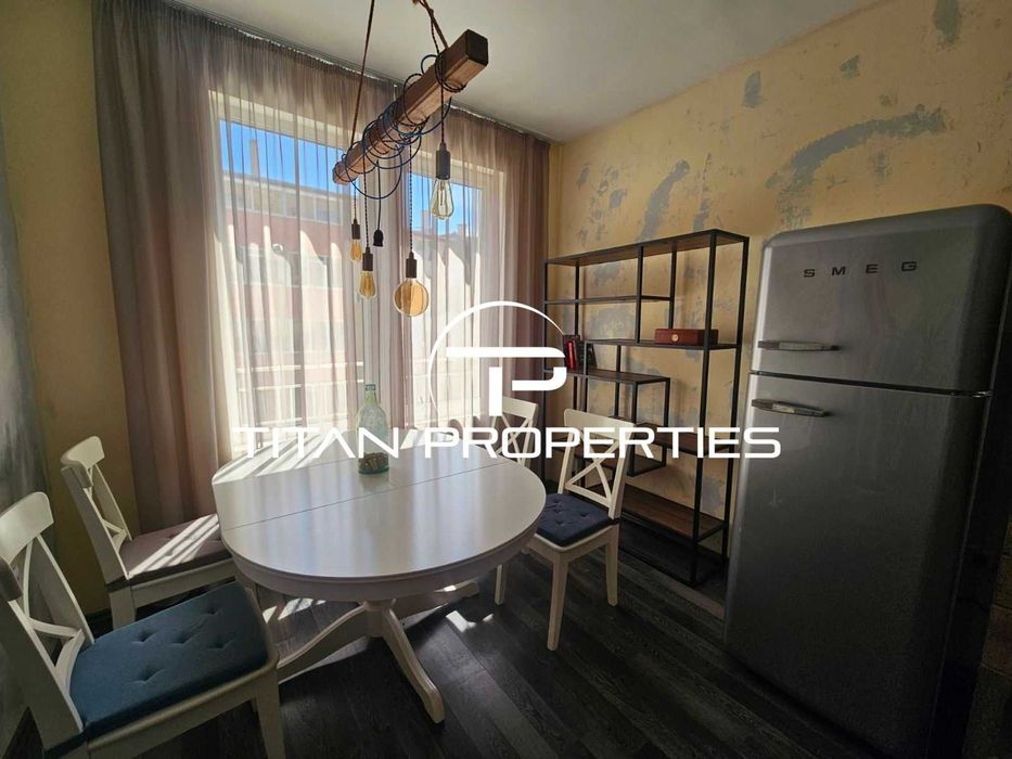 Продава се Двустаен апартамент в Варна, Бриз - 75 кв.м за 1747 €/кв.м - Снимка #3