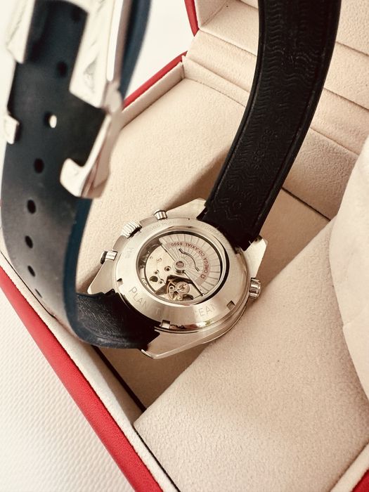 Omega автоматичен часовник
