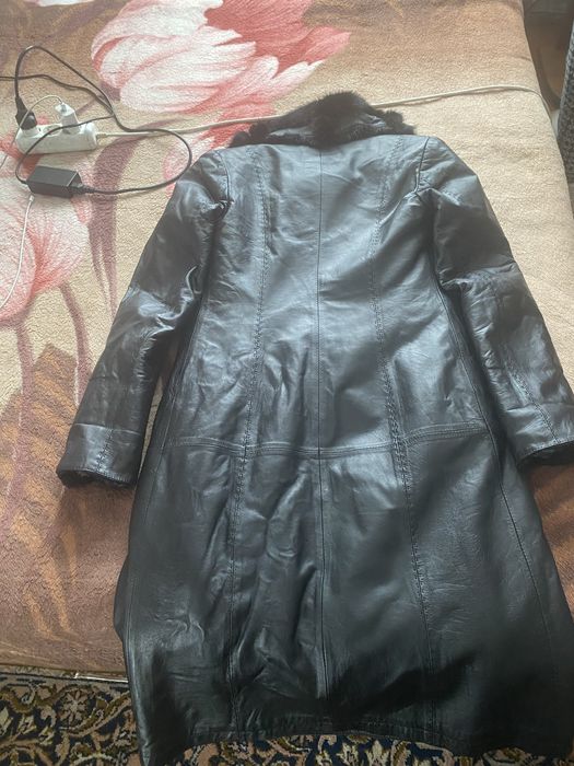 Продам кожанную дубленку