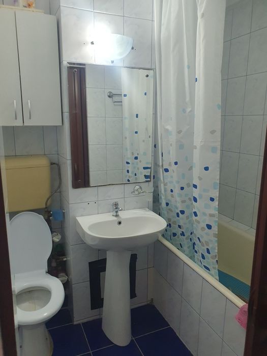Proprietar vând apartament 2 camere Luica