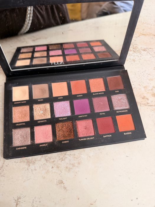 Палитра Huda Desert Dusk
