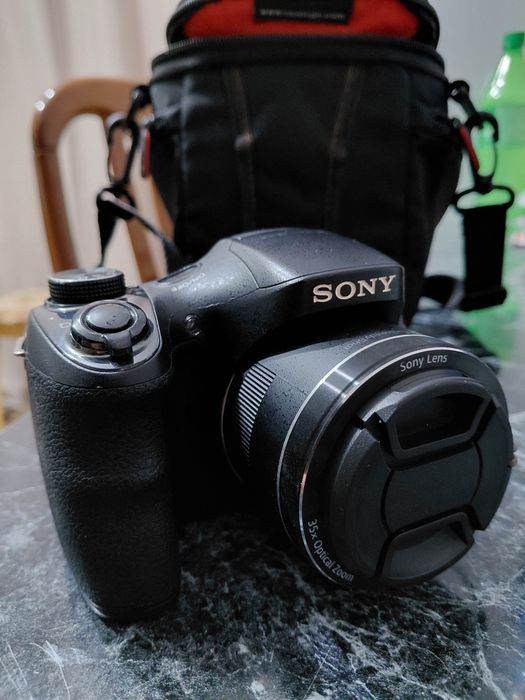 Продам фотоаппарат сони