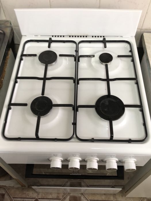 Газ Плита в отличном состаянии