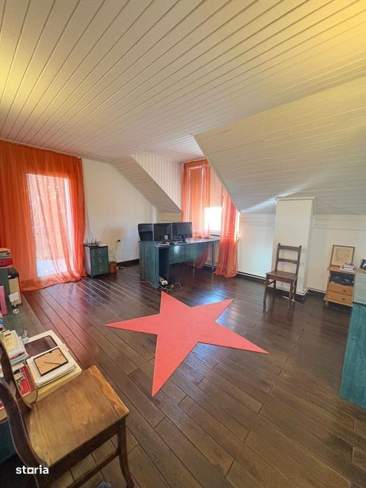 Vila D+P+M cu piscina si sauna, 5 camere, 290 mp, teren 15 ari, panora