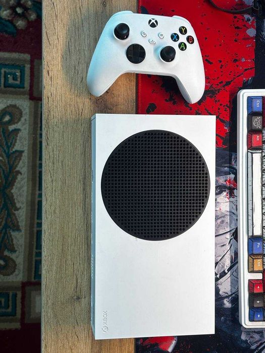 Xbox Series S 500гб Б/У