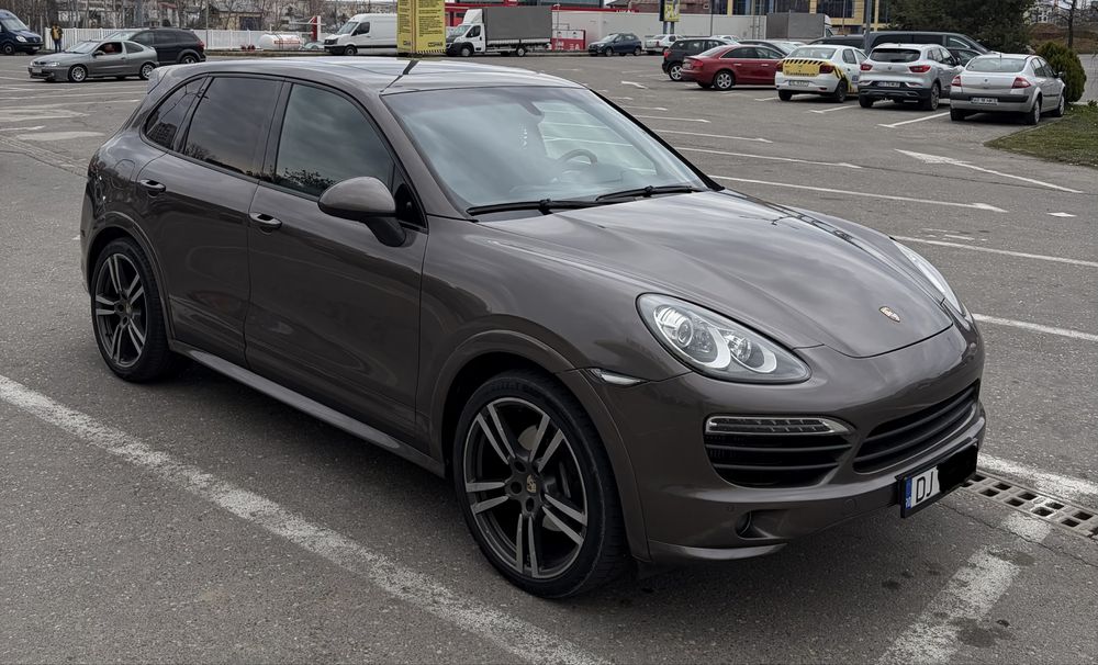 PORSCHE Cayenne 2012 — imagine 2