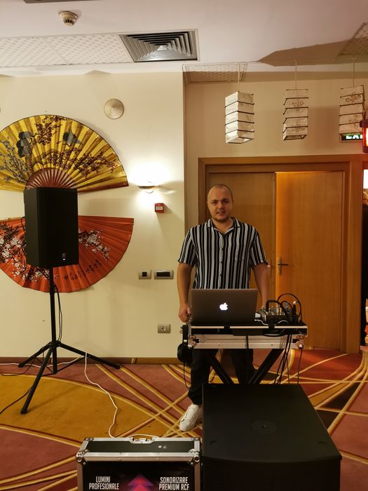 DJ EVENIMENTE | Nunta | Botez | Petreceri Private | Cununie | Muzica