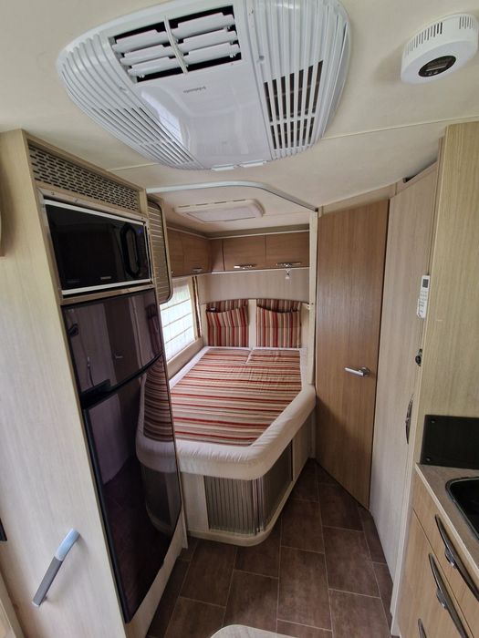 Autorulota Burstner 2012 , 80 000km , Full Victron