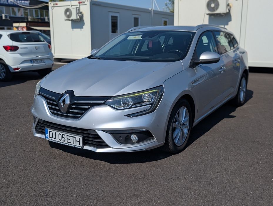 RENAULT Megane