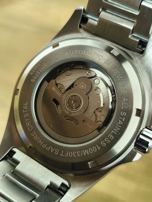 Автоматичен часовник