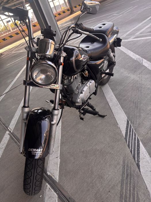 Suzuki GZ Marauder 125 cc